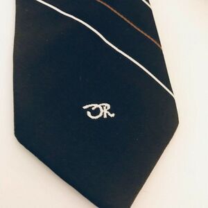 #1732 VINTAGE OSCAR DE LA RENTA DARK BROWN NECKTIE 52X3